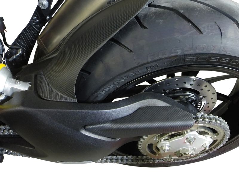 chain guard short carbon for Hypermotard 950 939