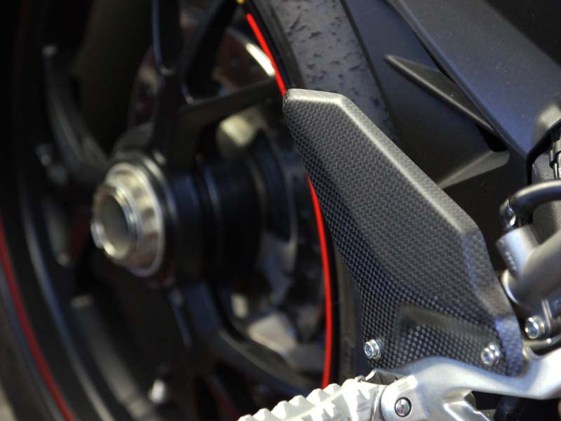 heelguards carbon mat for Ducati Panigale V2