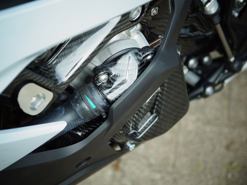 waterpump cover carbon for BMW