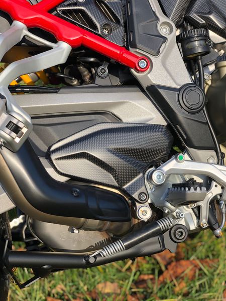 heelguards Carbon for Ducati Multistrada V4