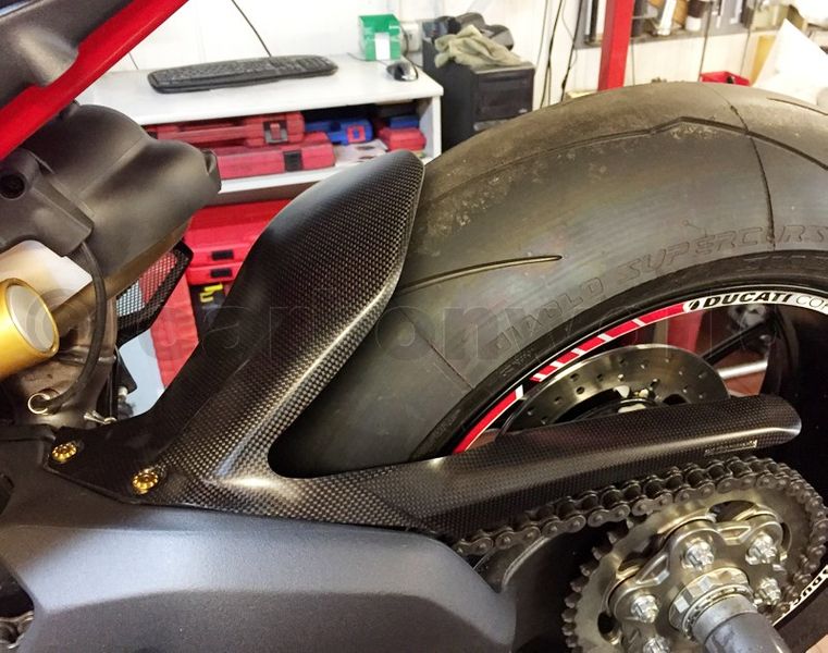 rear fender short carbon Ducati Panigale V4, Streetfighter V4