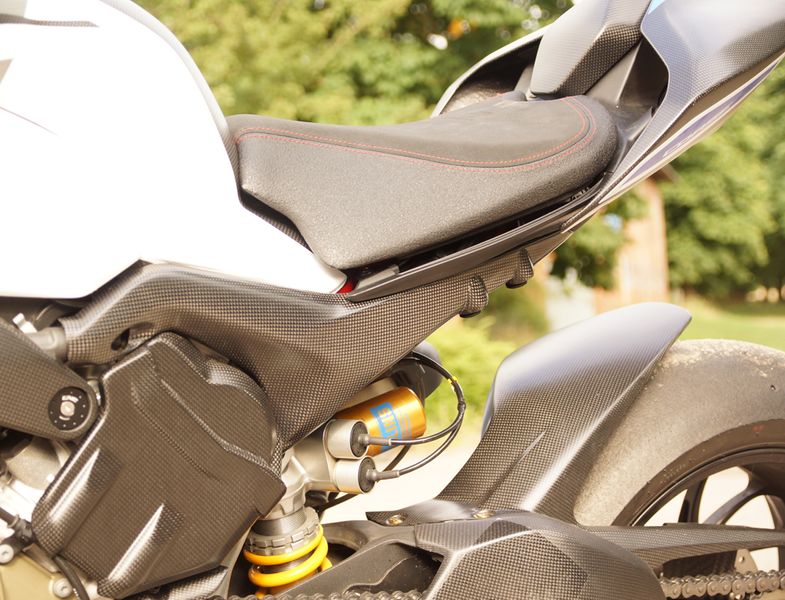 tail panels carbon Ducati Streetfighter V4