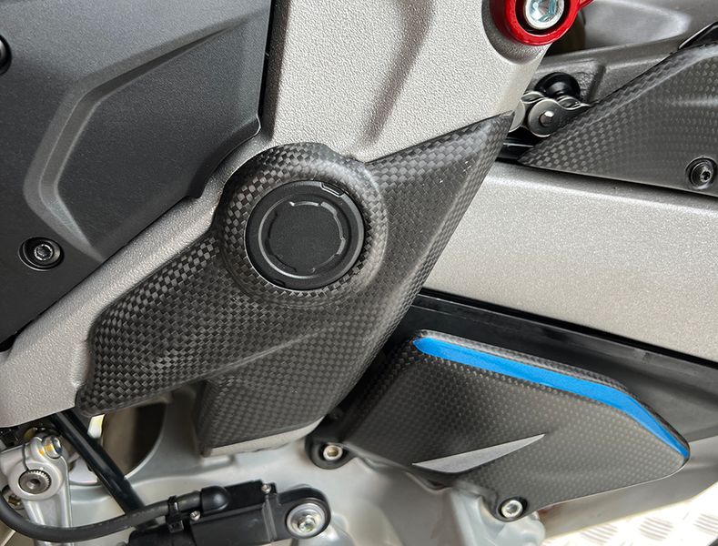 lower frame cover Carbon for Ducati Multistrada V4