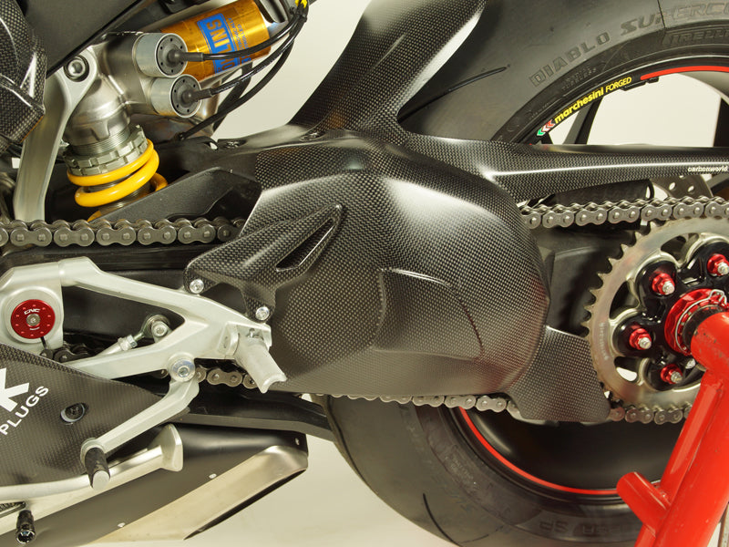 swingarm cover carbon Ducati Panigale V4