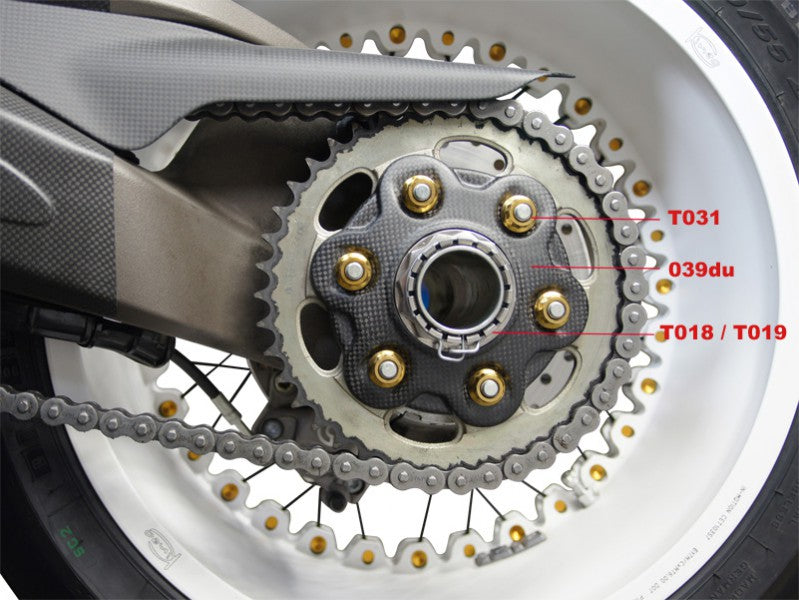 rear wheel axle nut kit  titanium Ducati Streetfighter Panigale 1199 1299 V2 V4 Multistrada Pikes Peak / RS