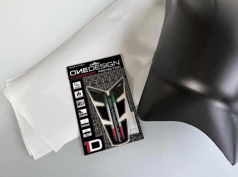 Tank cover complete carbon for Ducati Panigale V4, Streetfighter V4