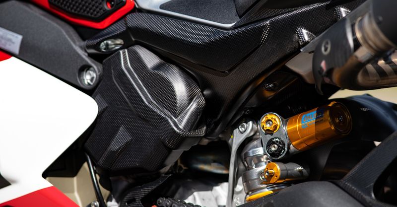 zylinder cover carbon for Ducati Panigale V4, Streetfighter V4