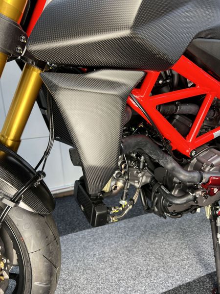 Cooler covers carbon for Ducati Hypermotard 950