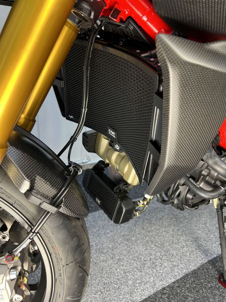 Cooler covers carbon for Ducati Hypermotard 950