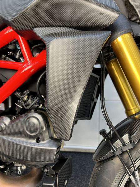 Cooler covers carbon for Ducati Hypermotard 950