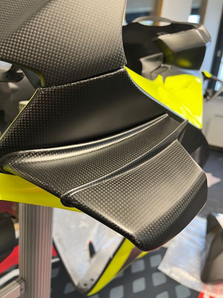 Winglets carbon for Ducati Panigale V4