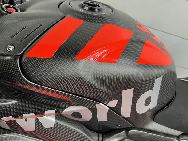 full tank cover carbon fiber Ducati Panigale V4 2022-2024 Streetfighter 2023-2024