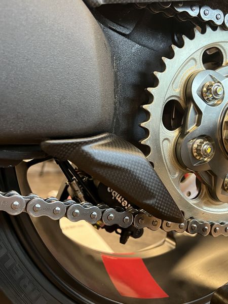 lower chain guard carbon for Ducati Multistrada V4 Pikes Peak