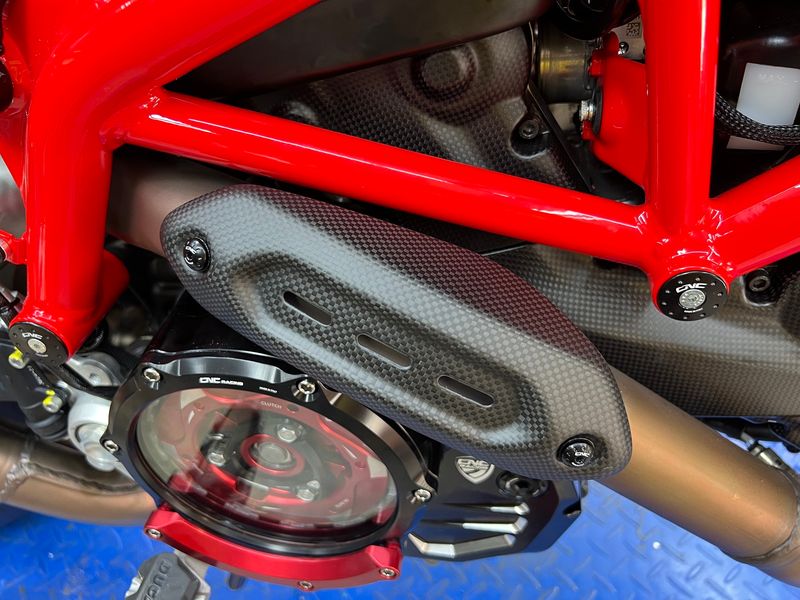 heat guard carbon fiber for Ducati Hypermotard 950