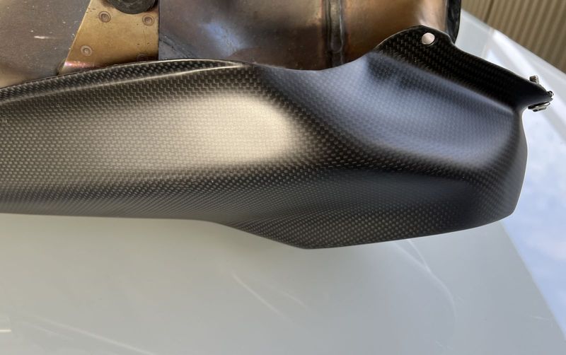 exhaust cover carbon fiber Ducati Streetfighter V4 Panigale V4