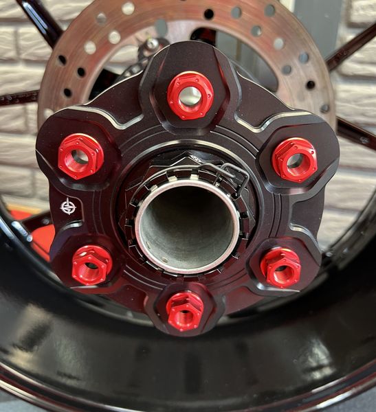 Ducati nut m 10x1.0 red