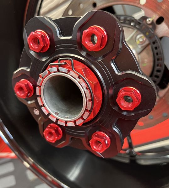 Ducati tandwieldrager zwart speciaal design