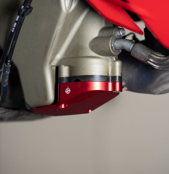 Ducati oil pan cover red