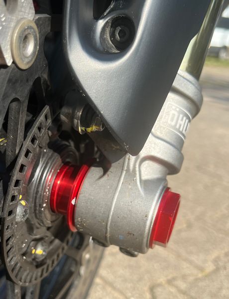 Ducati asmoer rood