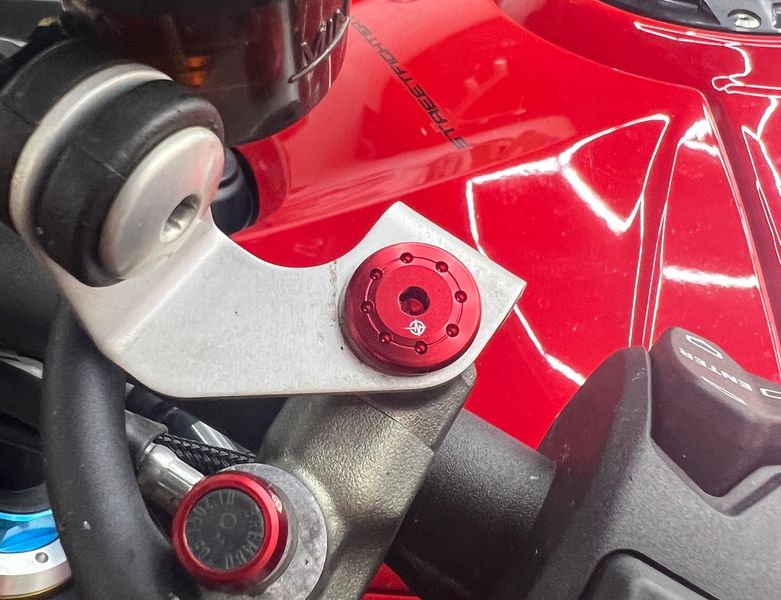 Ducati mirror blind screw, clockwise thread (left mirror), red