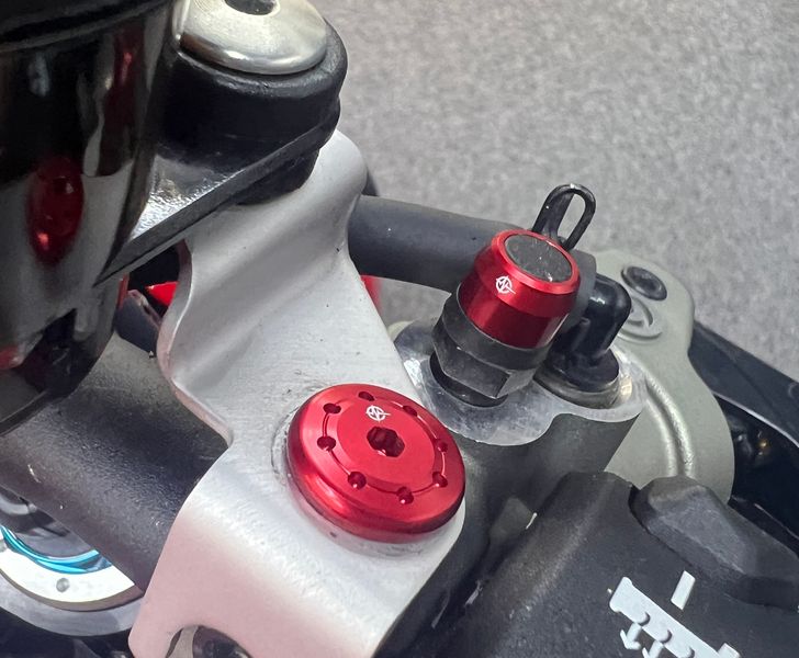 Ducati mirror blind screw, counter-clockwise thread (right mirror), red