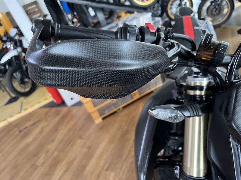 handguards carbon fiber Ducati 698 Mono