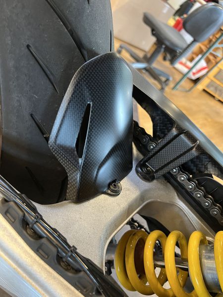 rear hugger carbon fiber Ducati 698 Mono
