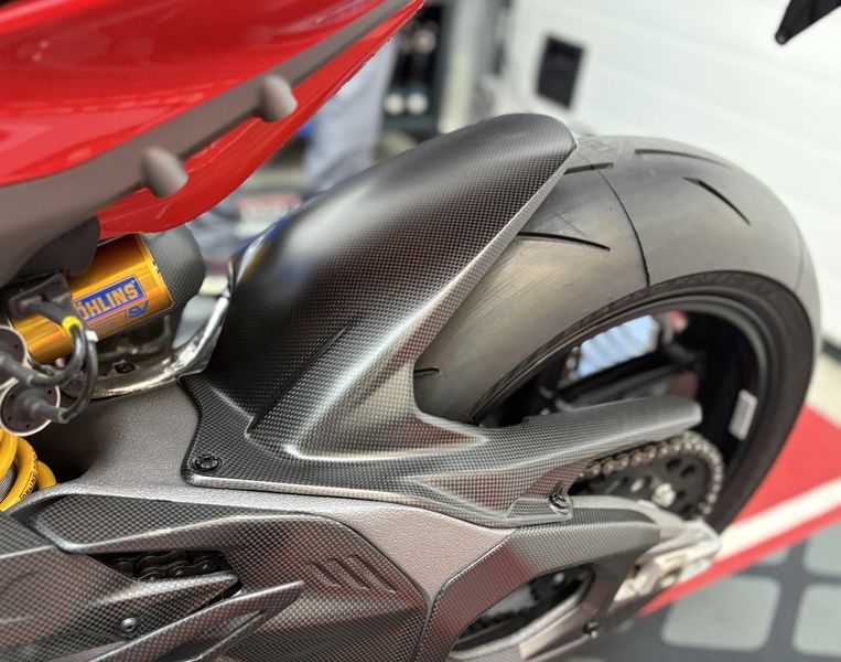 rear fender carbonfiber Ducati Streetfighter Panigale V4 2025-