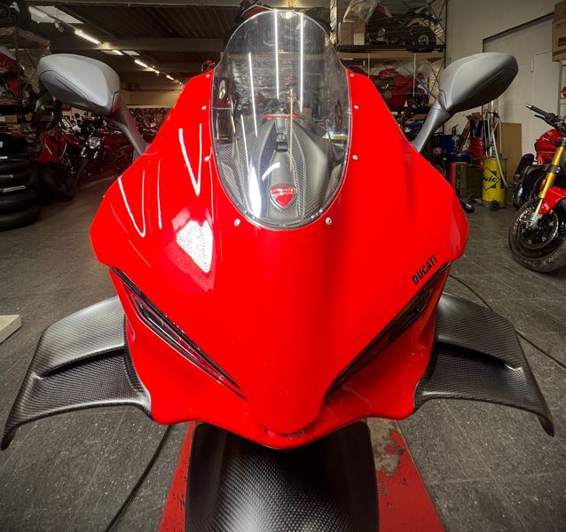 wings carbonfiber Ducati Panigale V4 2025-