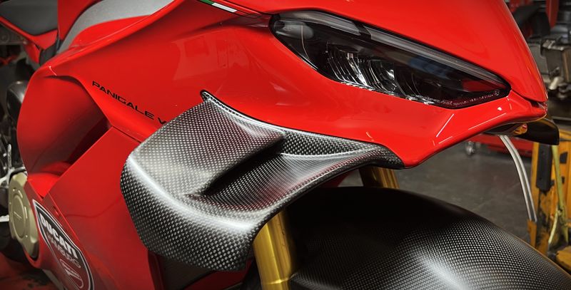 wings carbonfiber Ducati Panigale V4 2025-