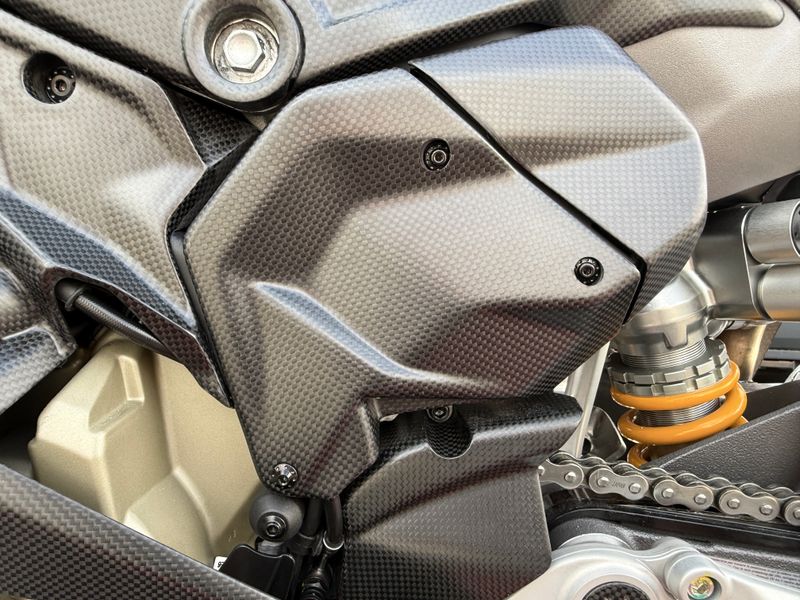 air filter covers carbonfiber Ducati Panigale Streetfighter V4 2025-