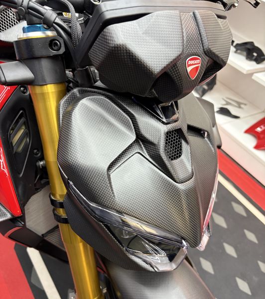 headlight bracket carbonfiber Ducati Streetfighter V4 2025-