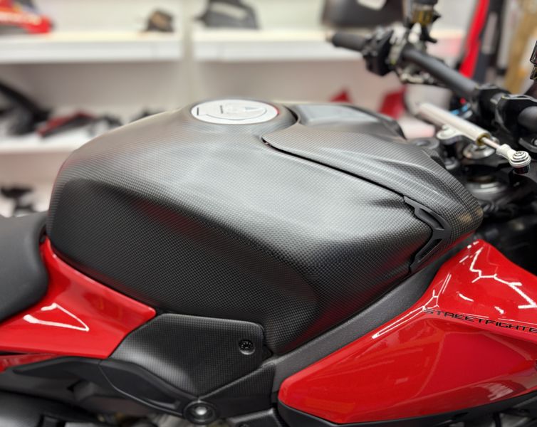 tankcover carbonfiber Ducati Streetfighter V4 2025-