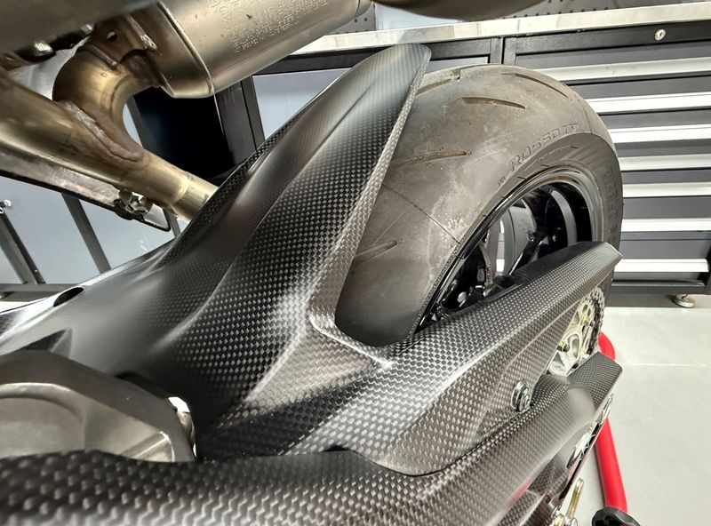 rear fender carbonfiber Ducati Panigale V2 2025-