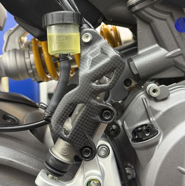 bracket carbon fiber Ducati V2 2025-