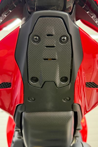 number plate cover carbon for Ducati Panigale Streetfighter V4 V2 2025-