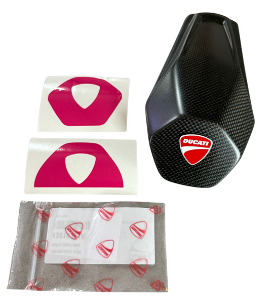 small seatcover carbonfiber Ducati Panigale Streetfighter V4 Ducati Emblem