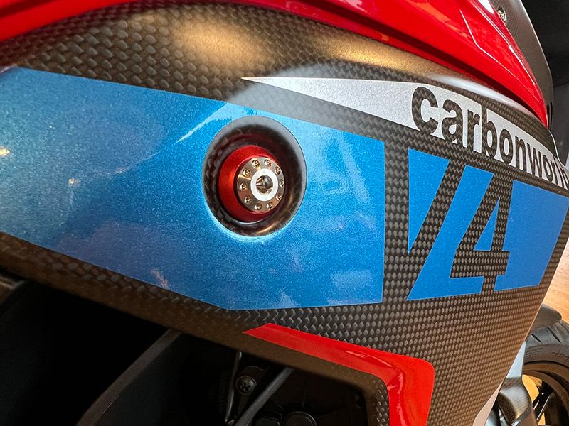 Screw Kit red/silver side fairing for Ducati Multistrada V4