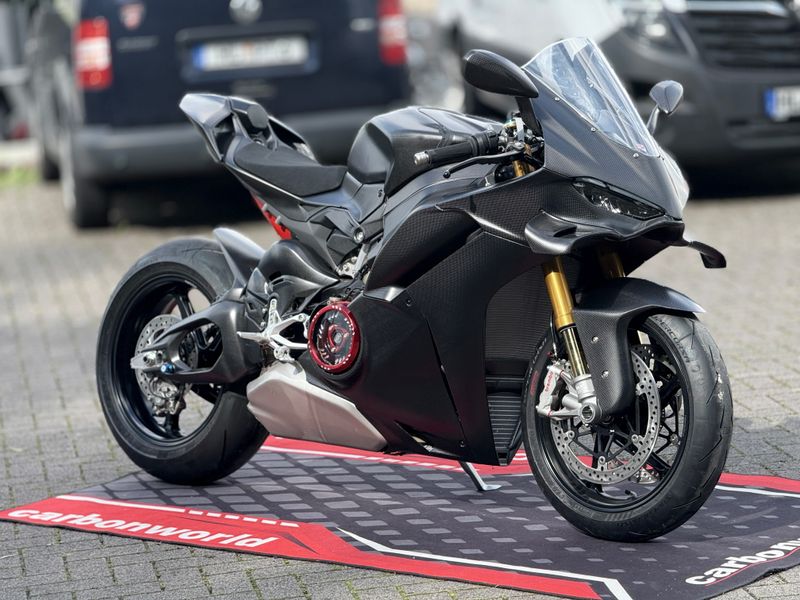 tank cover carbonfiber Ducati Panigale V4 2025-